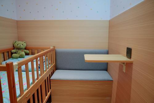 银川火车站母婴室旧貌换新颜一份特殊的母亲节礼物