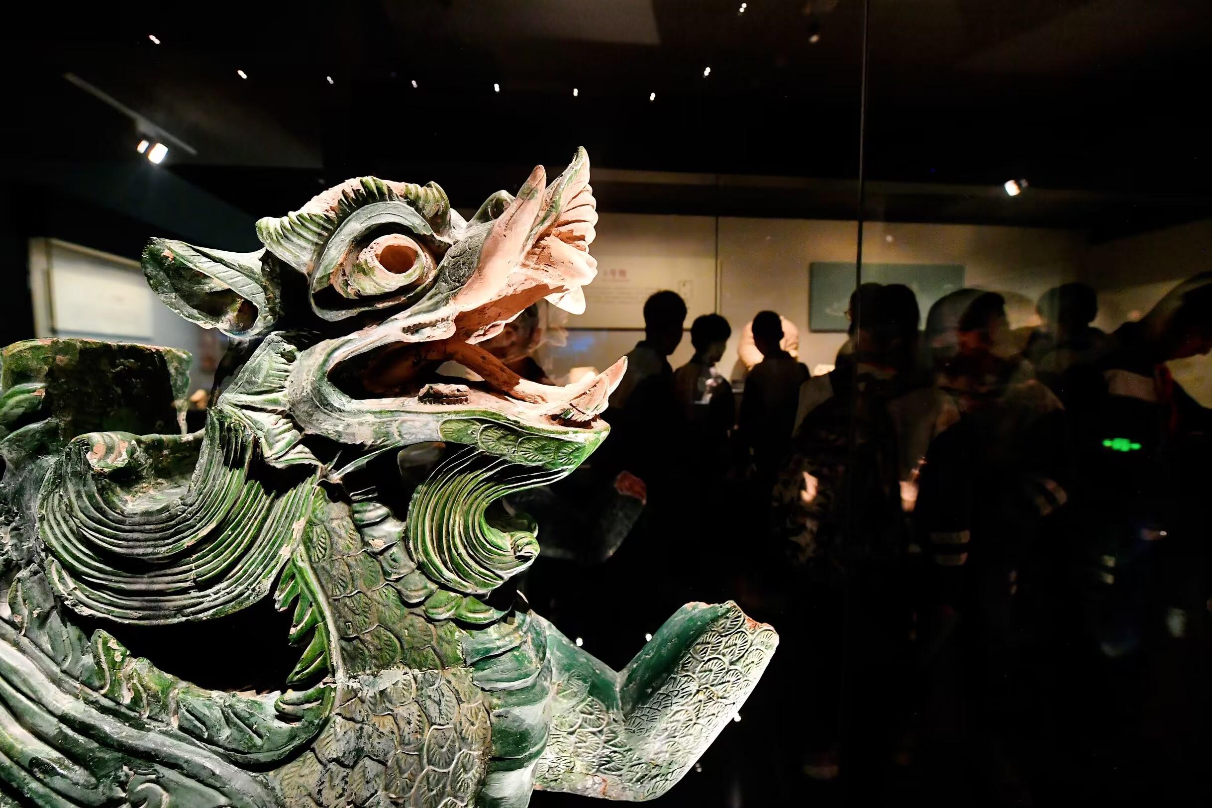 范金琢玉耀州窑历代陶瓷精品展在西夏博物馆开展
