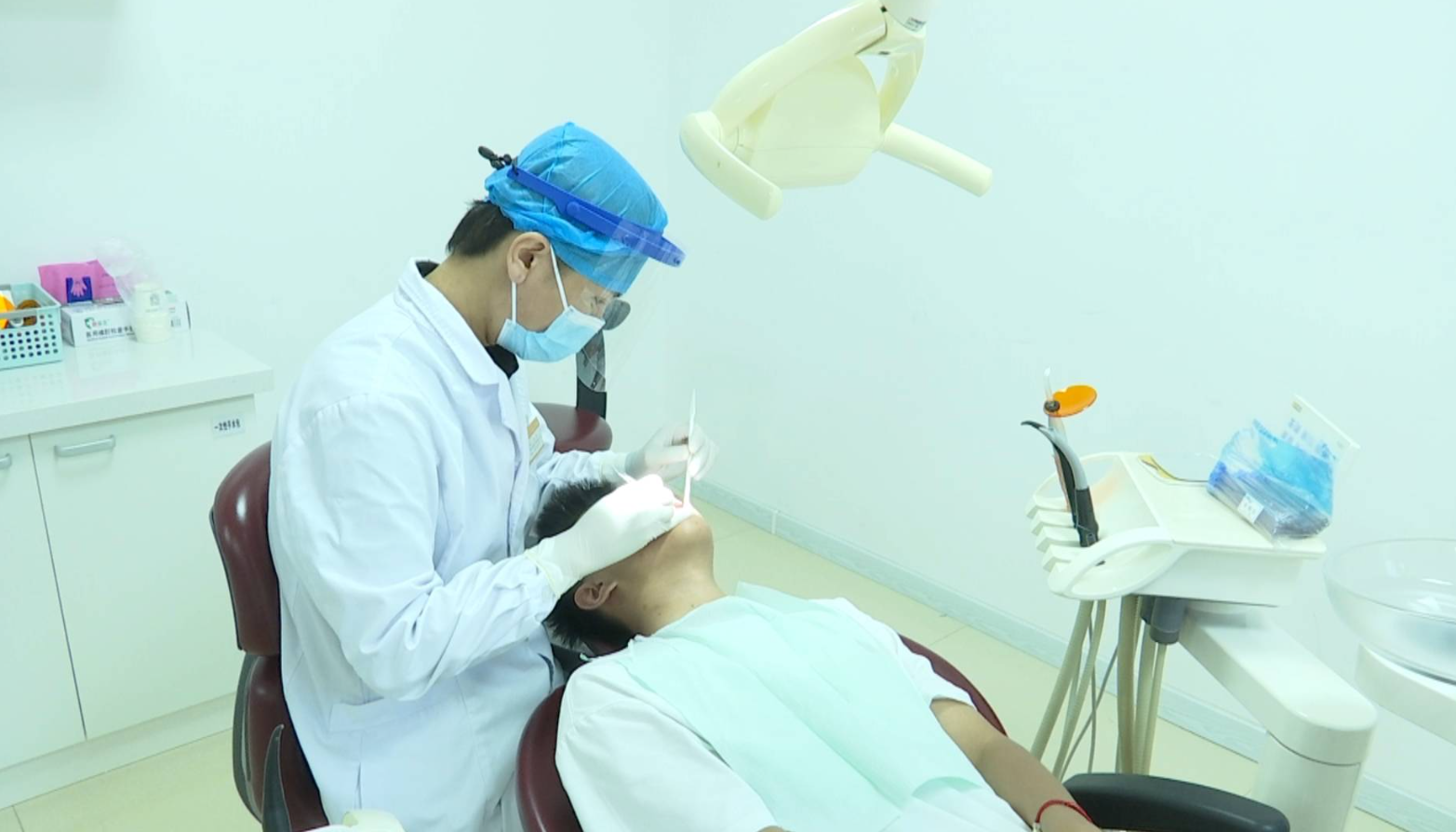 青少年口腔疾病如何预防养成良好口腔卫生习惯很重要