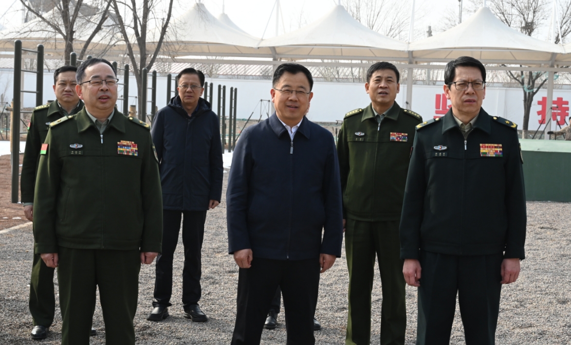 银川新闻网-赵旭辉等市领导走访慰问驻银部队 向广大官兵致以诚挚问候