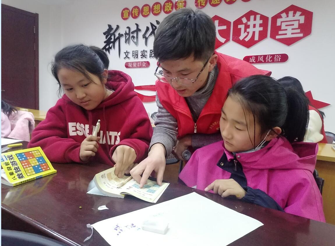 西夏区大学生参与返家乡社会实践让青春在实践中闪耀