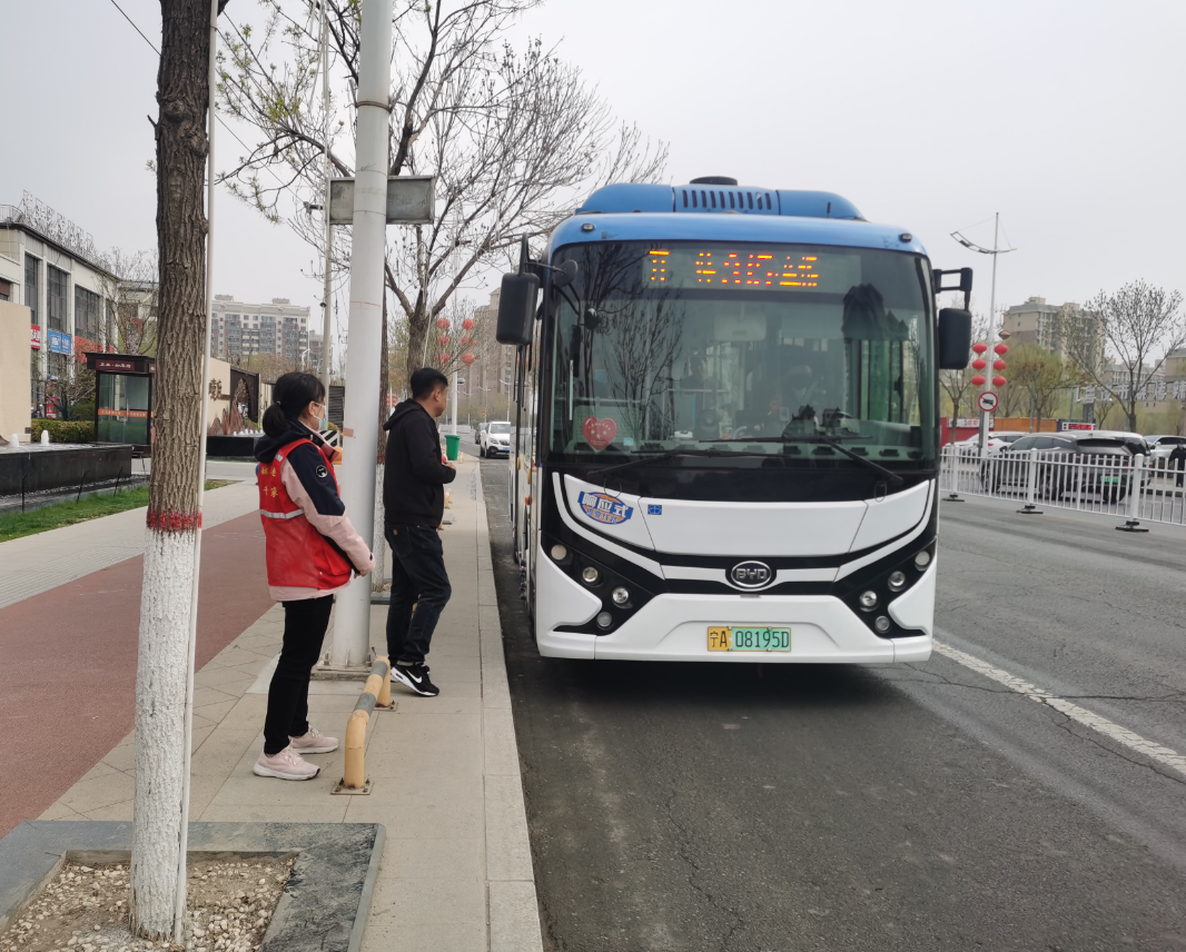乘心如意丨贺兰县新增便民公交站