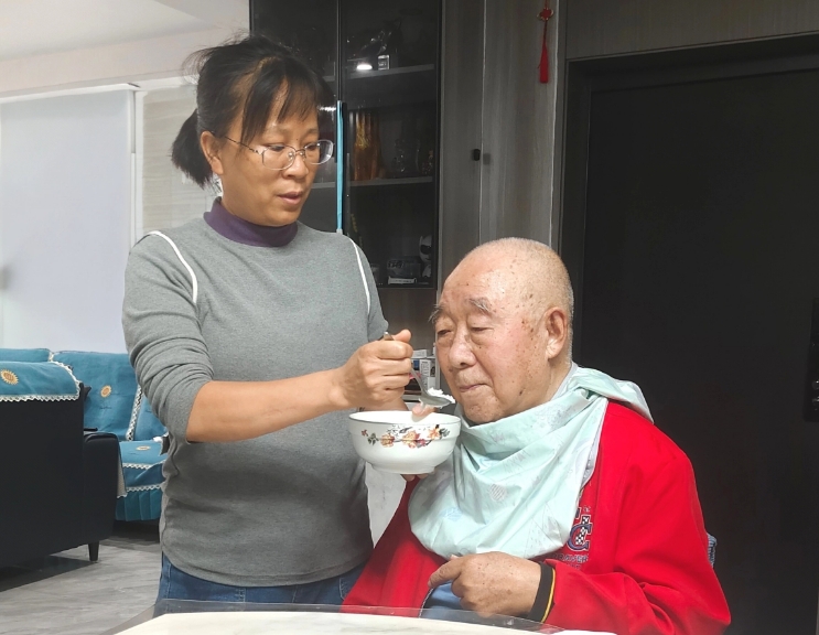 大美银川 美在品质丨贺兰县有位"闹钟儿媳":李雪梅用10年坚守诠释孝亲